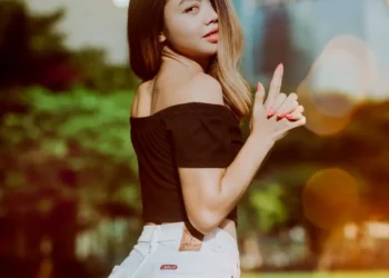 what does pinay mean in philippines